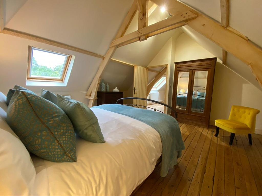 Stunning 5 Bedroom French Manor House, Normandy Beaunay Екстериор снимка