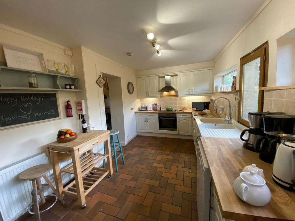Stunning 5 Bedroom French Manor House, Normandy Beaunay Екстериор снимка